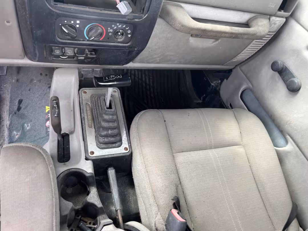 2004 Jeep Wrangler - 1J4FA59S24P767171 - Image #10